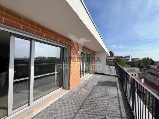 Apartamento T1 em Azurém