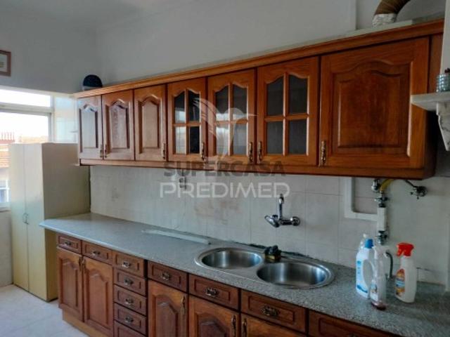 Apartamento T1 em Paio Pires