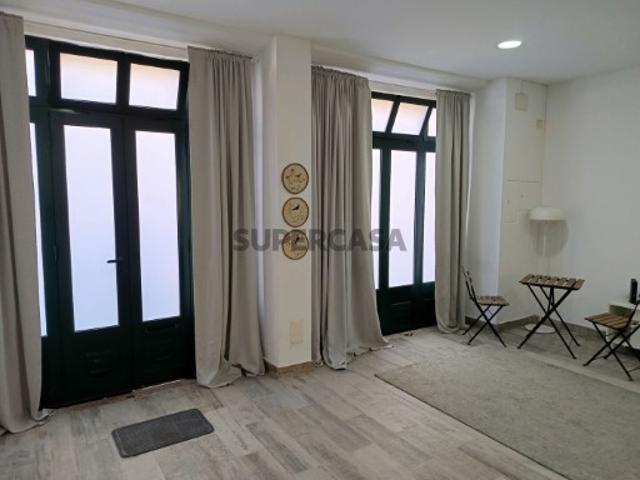 Apartamento T1 em Penha de França