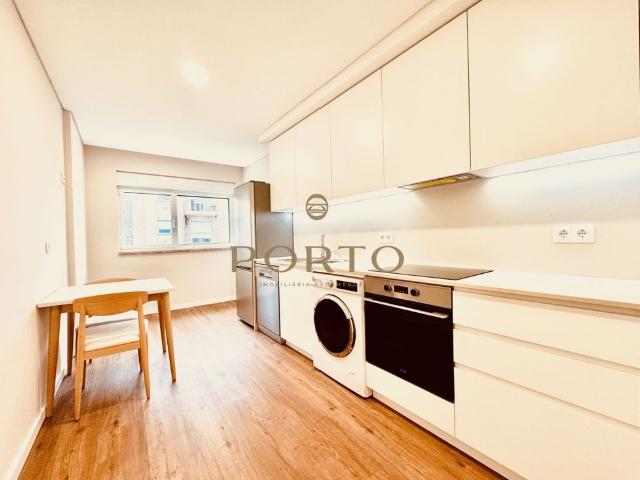Apartamento T1 em Porto
