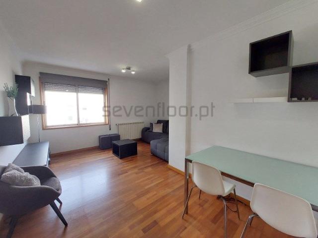 Apartamento T1 em Porto