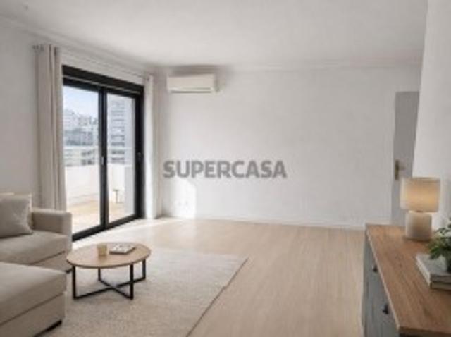 Apartamento T1 em Quarteira