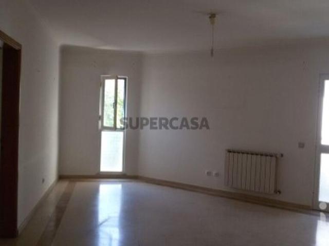 Apartamento T1 em Quinta do Anjo de 60 m²