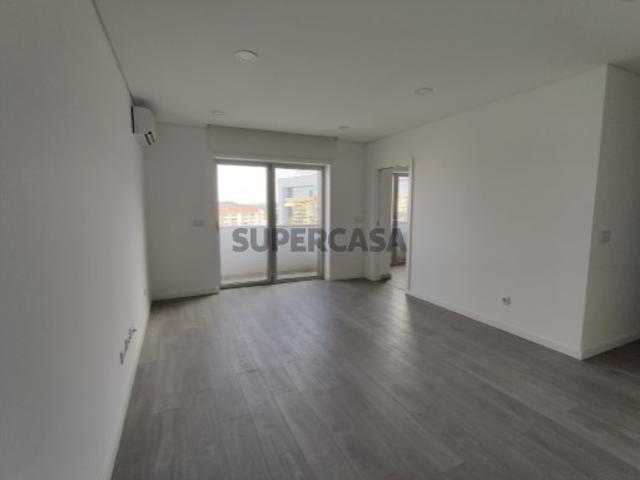 Apartamento T1 em Ranhados