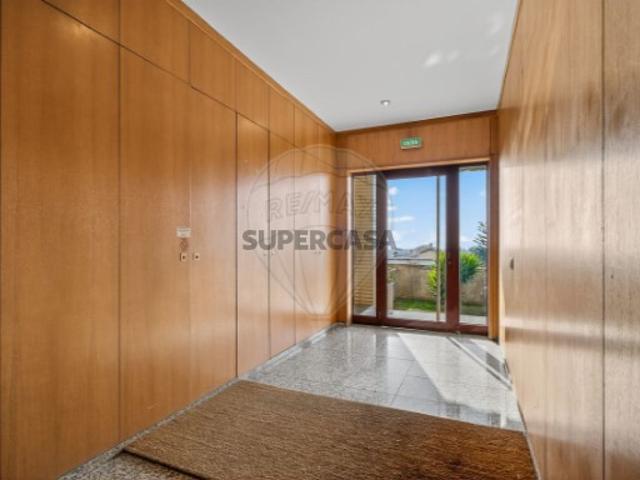 Apartamento T1 em São Felix da Marinha
