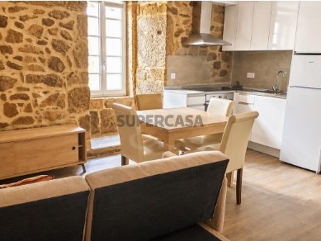 Apartamento T1 em Santa Cruz/Trindade e Sanjurge