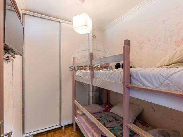 Apartamento T1 em Santa Marinha
