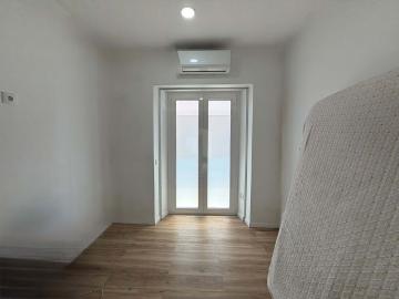 Apartamento T1 em Santarém