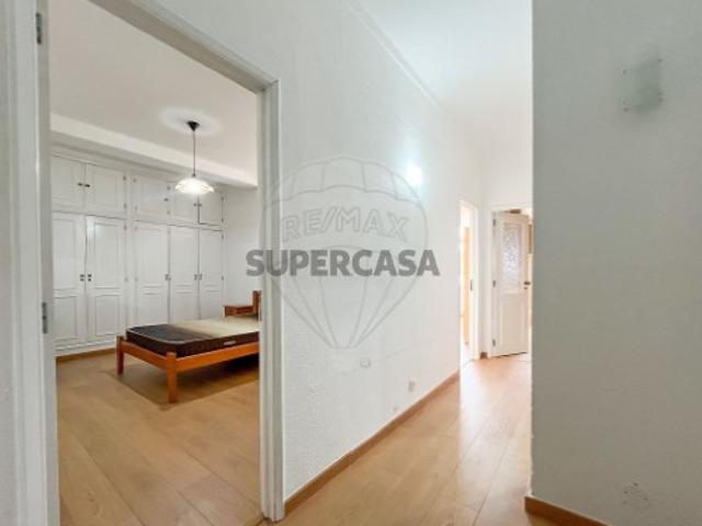 Apartamento T1 em Santo António dos Olivais