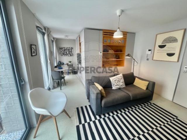 Apartamento T1 em Santo António
