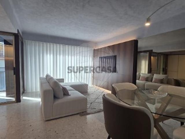 Apartamento T1 em Santo António