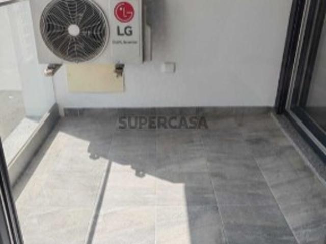 Apartamento T1 em Salvador e Santa Maria da Feira