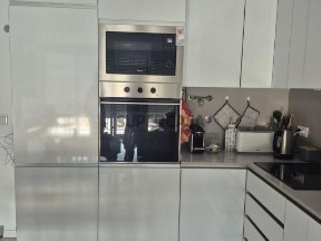 Apartamento T1 em Sesimbra Santiago