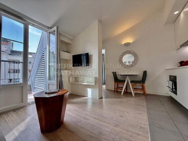 Apartamento T1 Entre Av. da Liberdade e o Príncipe Real co. 33m² Santo António