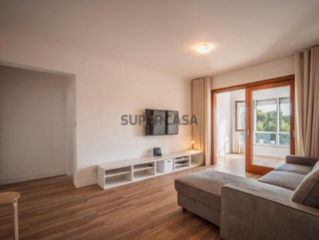 Apartamento T1 + Escritório totalmente remodelado