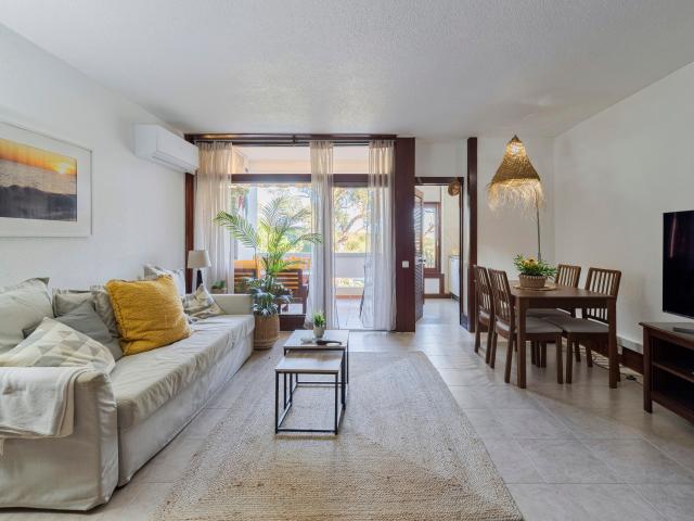 Apartamento T1 equipado e mobilado Troia