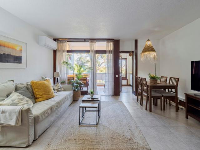 Apartamento T1 equipado e mobilado Troia