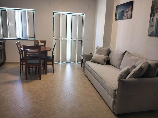 Apartamento T1 Equipado e Luminoso em Monte Gordo