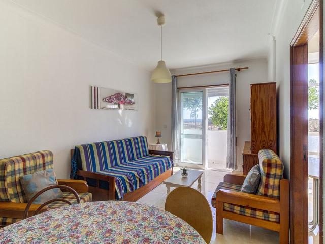 Apartamento T1 Exclusivo com Vista Deslumbrante para a Praia de Monte Gordo ARRENDAMENTO ANUAL