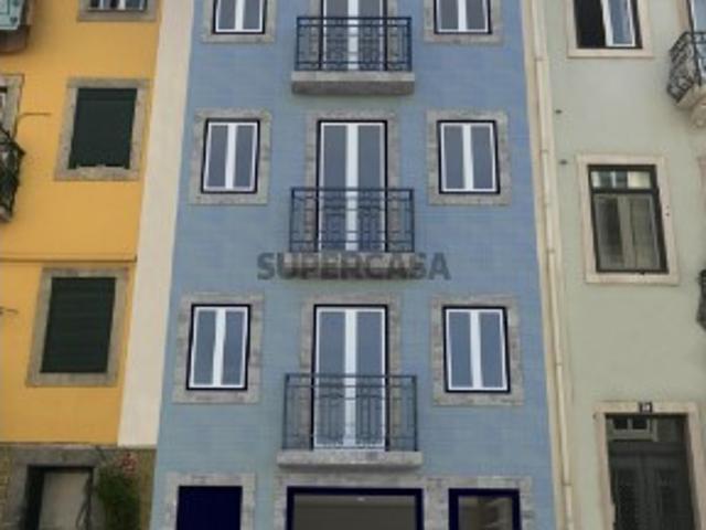Apartamento T1, Infante Santo Prazeres, Lisboa