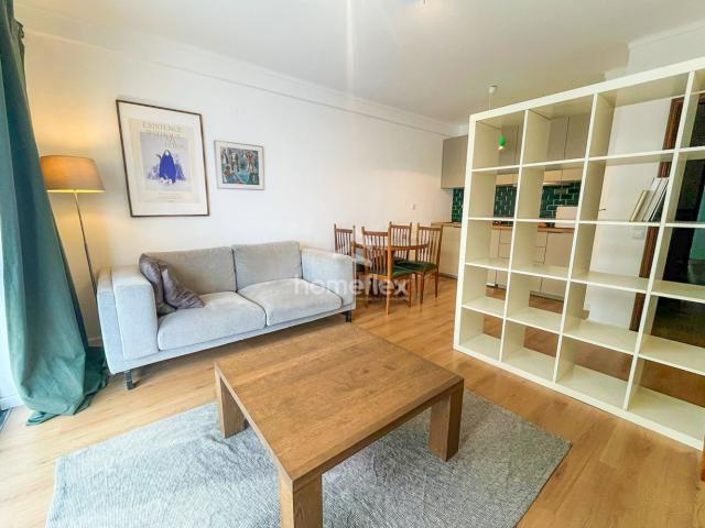 Apartamento T1, junto á marina!