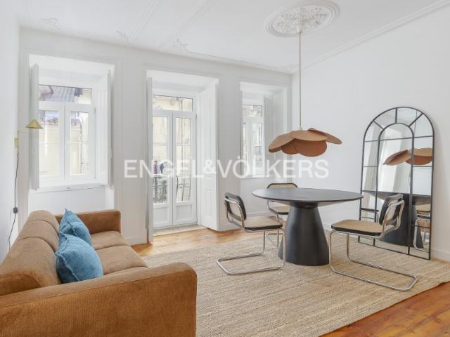 Apartamento T1 junto á praça do Martim Moniz