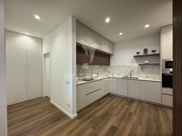 Apartamento t1, junto ao santuário de fátima