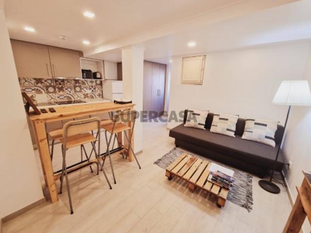 Apartamento T1 Largo de Jesus