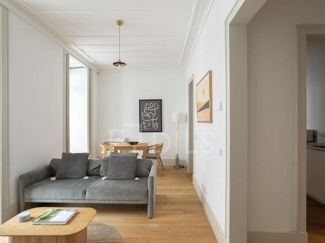 Apartamento T1 Lisboa mobilado com varanda para arrendar