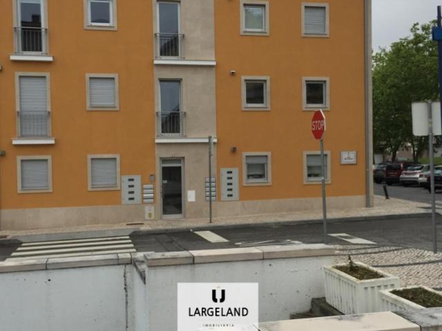 Apartamento T1 localizado no Alboi Aveiro