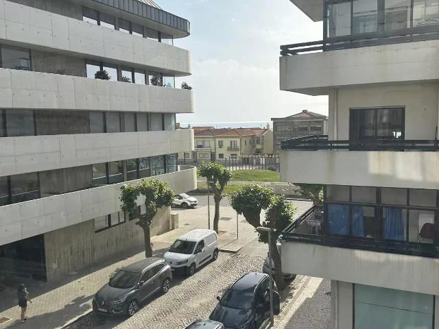Apartamento T1 luminoso no centro de Espinho