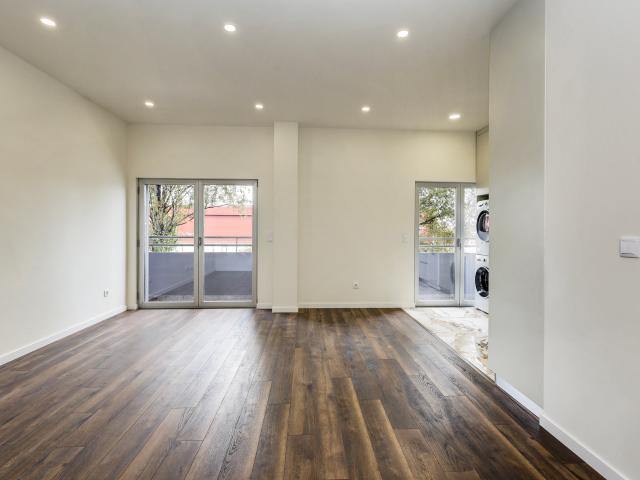 Apartamento T1 Mem Martins