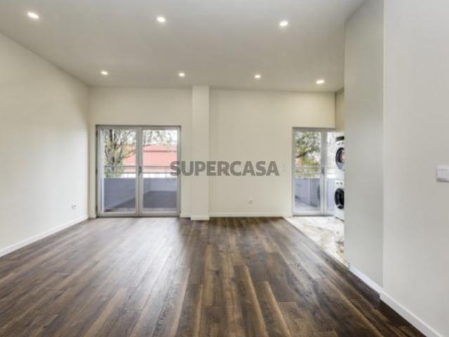 Apartamento T1 Mem Martins