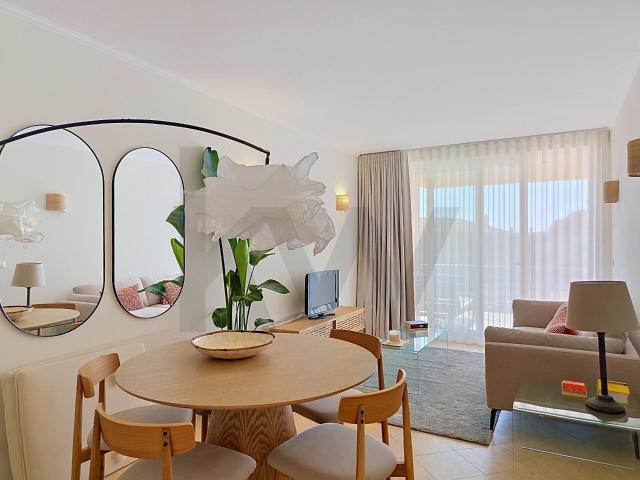 Apartamento T1 Mobilado com Vista Mar, Piscina e Estacionamento | Praia da Areia Branca | Lourinhã