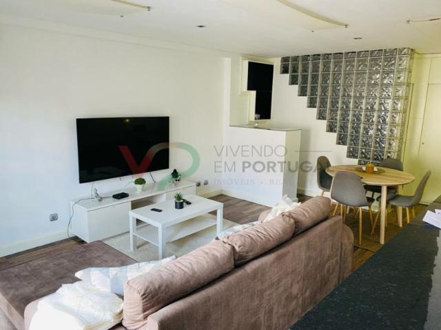 APARTAMENTO T1 MOBILADO EM BRAGA