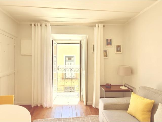 Apartamento T1 mobilado em Santos, Estrela