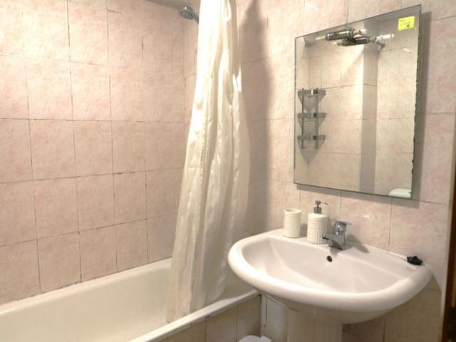 Apartamento T1 mobilado junto à Quinta do Covelo