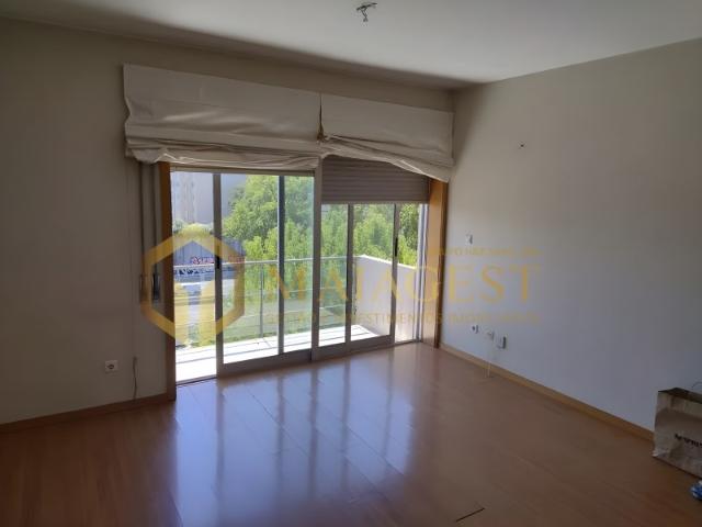 Apartamento T1 Mobilado junto ao Polo Universitário e Hospital de São João