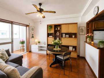 Apartamento T1 mobilado na Praia da Barra