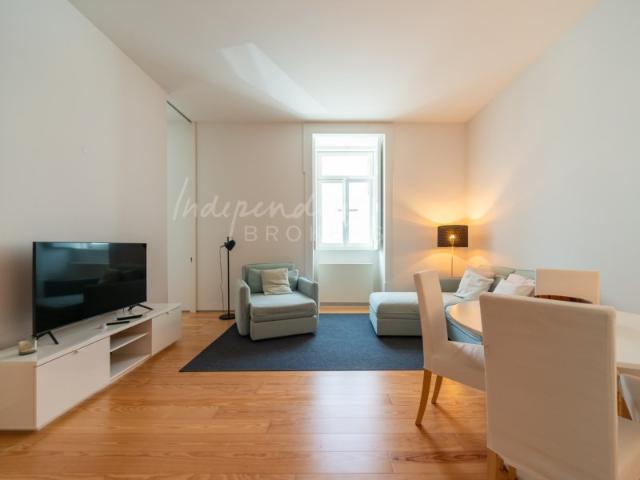 APARTAMENTO T1 MOBILADO NO CONDOMÍNIO VILLA GARCIA [PEDROUÇOS]
