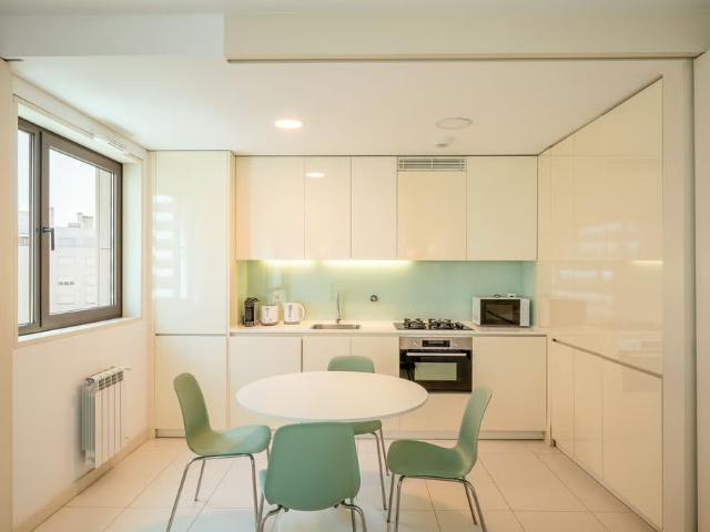 Apartamento T1 Mobilado para Arrendamento | Edifício Fernando Pessoa Parque das Nações Sul, Lisboa