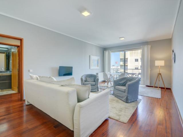 Apartamento T1 mobilado para arrendamento no Aviz, Porto