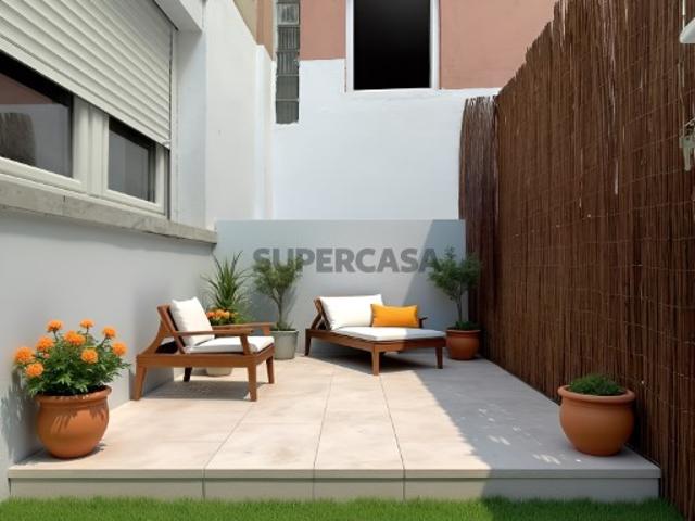 Apartamento T1 Moscavide Remodelado Rés do Chão c/ Terraço