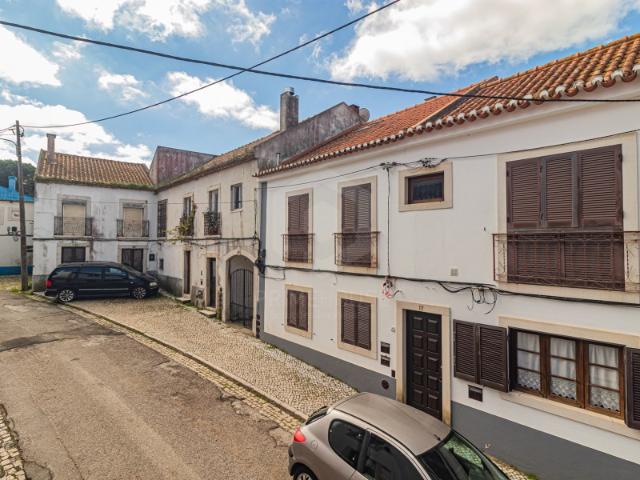Apartamento T1 no Centro de Vila Nogueira de Azeitão