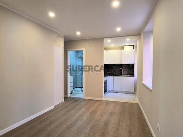 Apartamento T1 na zona histórica de Setúbal