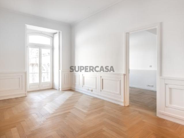Apartamento T1 na Avenida da Liberdade em Lisboa