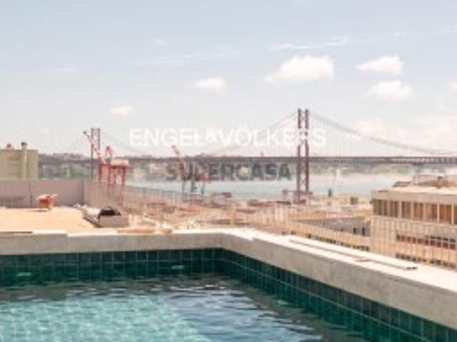 Apartamento T1 na Avenida Infante Santo
