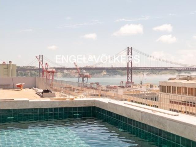 Apartamento T1 na Avenida Infante Santo