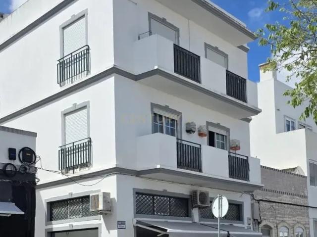 Apartamento T1 na baixa de Olhão