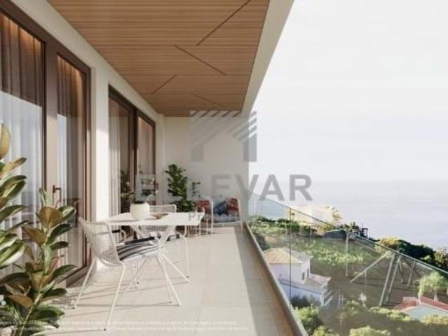APARTAMENTO T1 NA CALHETA